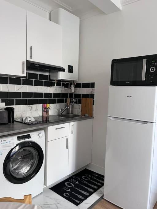 Appartement T2 Aux Portes De Paris Аньер-сюр-Сен Экстерьер фото