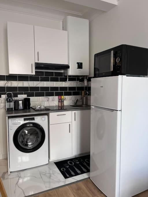 Appartement T2 Aux Portes De Paris Аньер-сюр-Сен Экстерьер фото